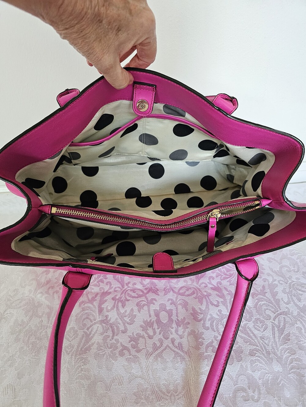 Kate Spade Rosa Mount Pink Leather Tote with Black Trim and Patent Leather Bow - Picture 7 of 16